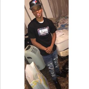 Meet your Posher, Bruce